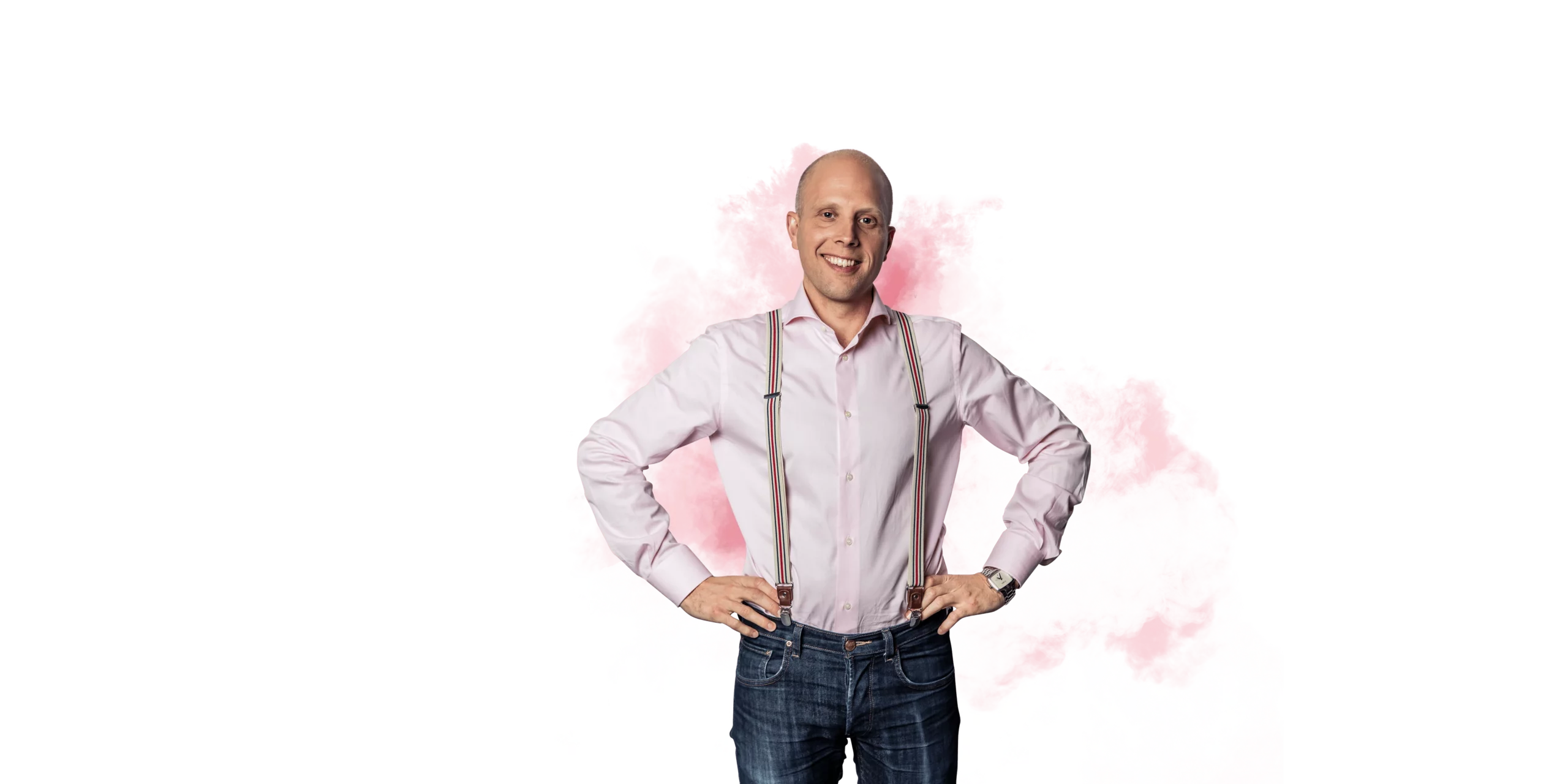 Man med rosa moln bakom sig.